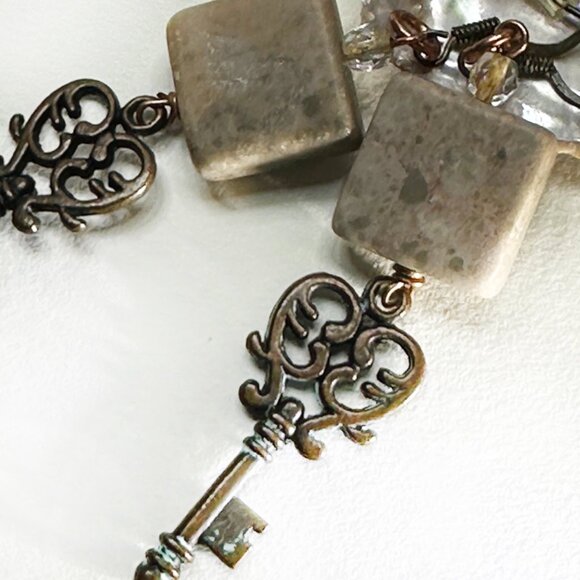 NEW - Handmade - Stone, Crystal & Brass Drop Earrings - Picture 3 of 7